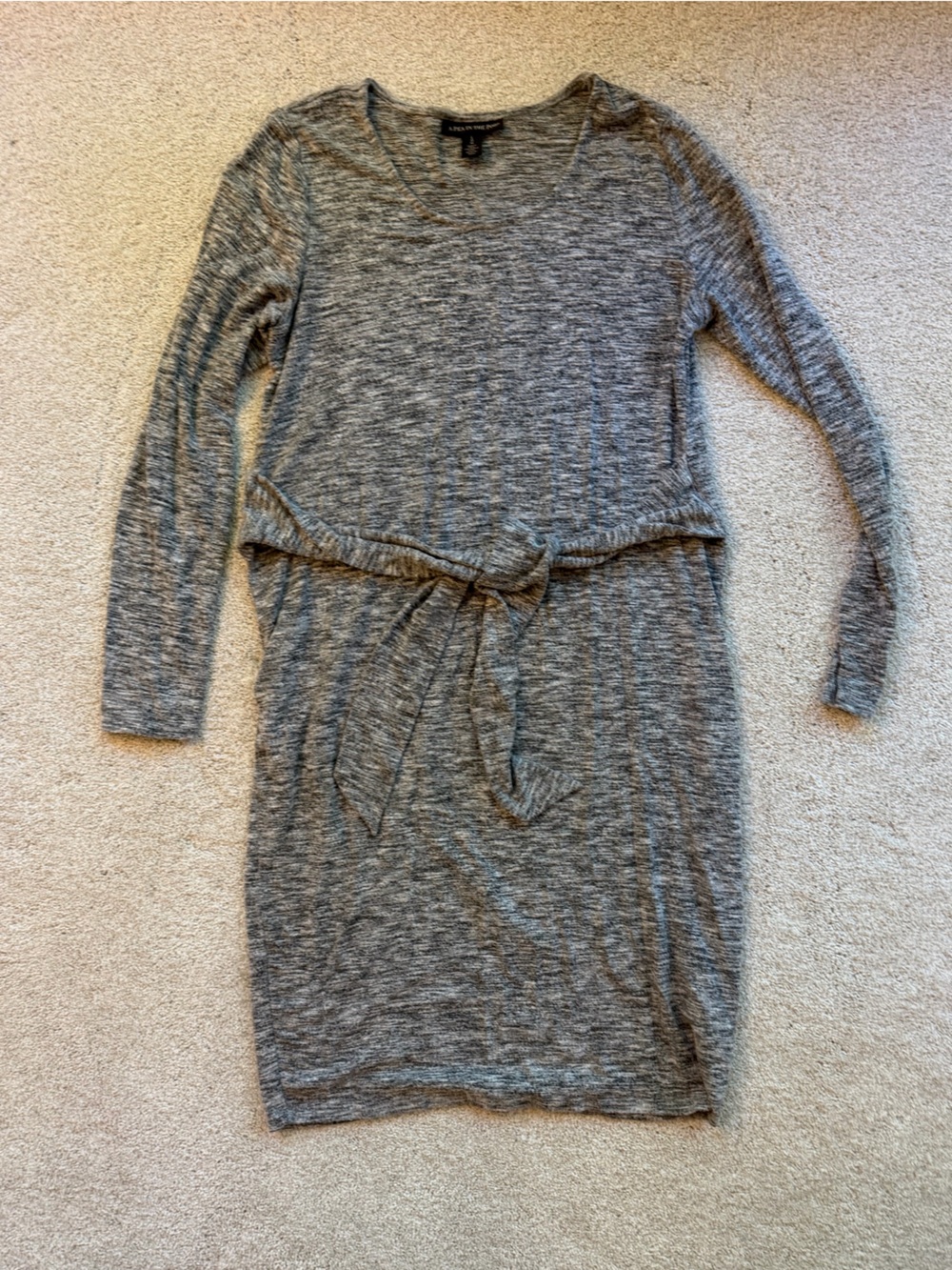 A Pea in the Pod Gray Knit Long Sleeve Tie Waist Maternity Dress